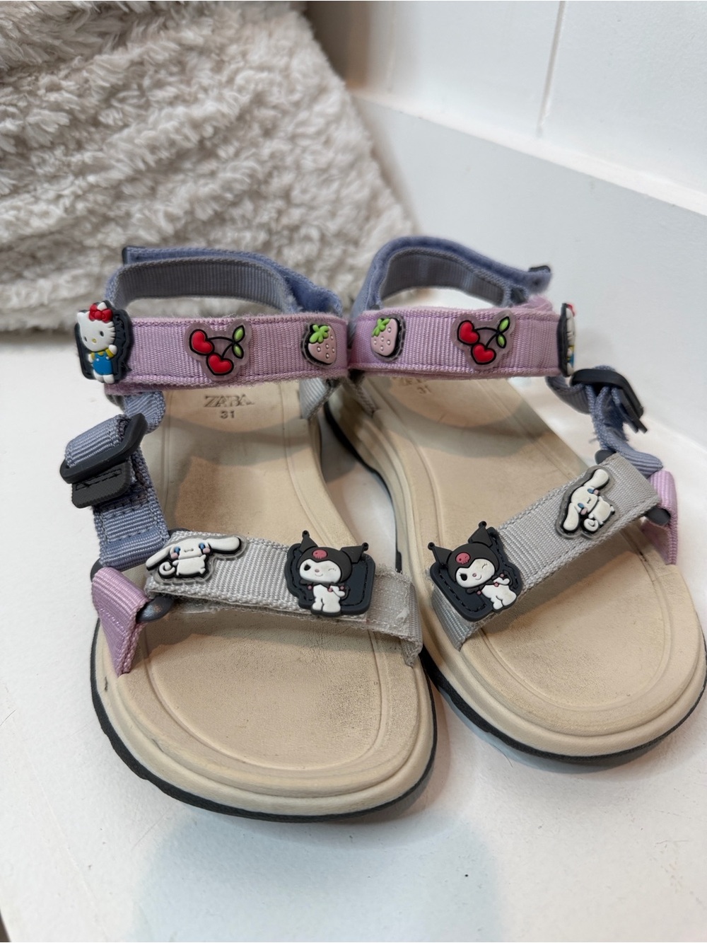 Zara Pink & Gray Kids Character Strap Sandals